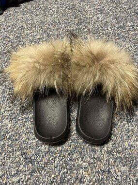 Faux Fur Furry Slipper Slides
